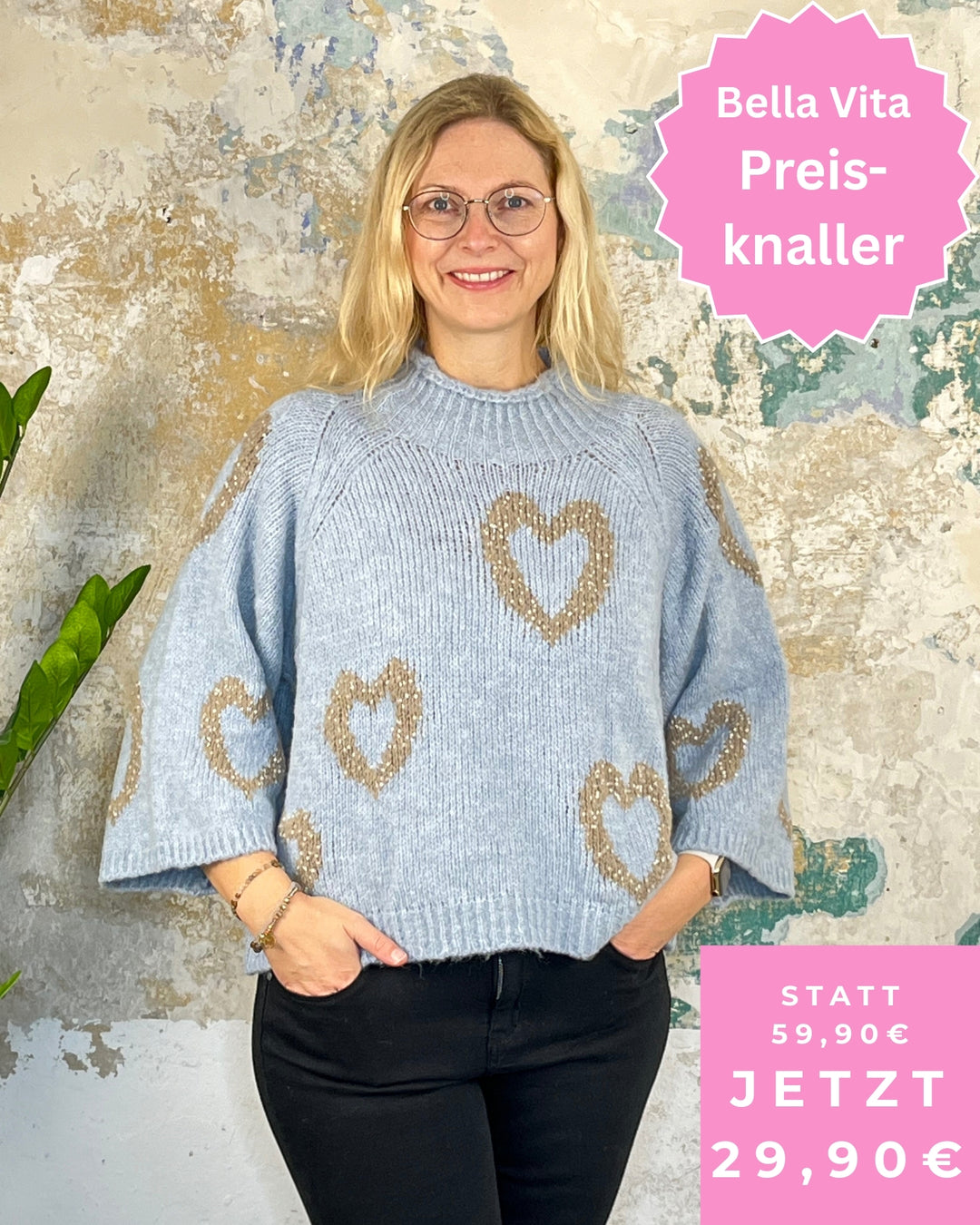 Damenpullover aus Italien mit Herzmuster in Hellblau