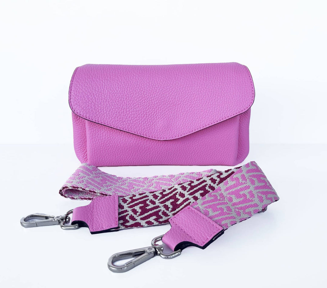 Lederhandtasche mit breitem, gemustertem Schultergurt von Bella Vita - Mode & Lifestyle