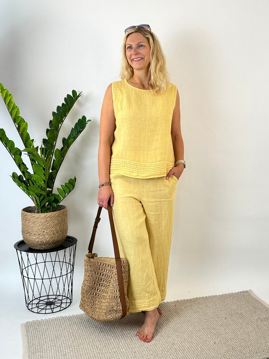 Leinentop mit Zierfalten, gelb von Bella Vita - Mode &amp; Lifestyle