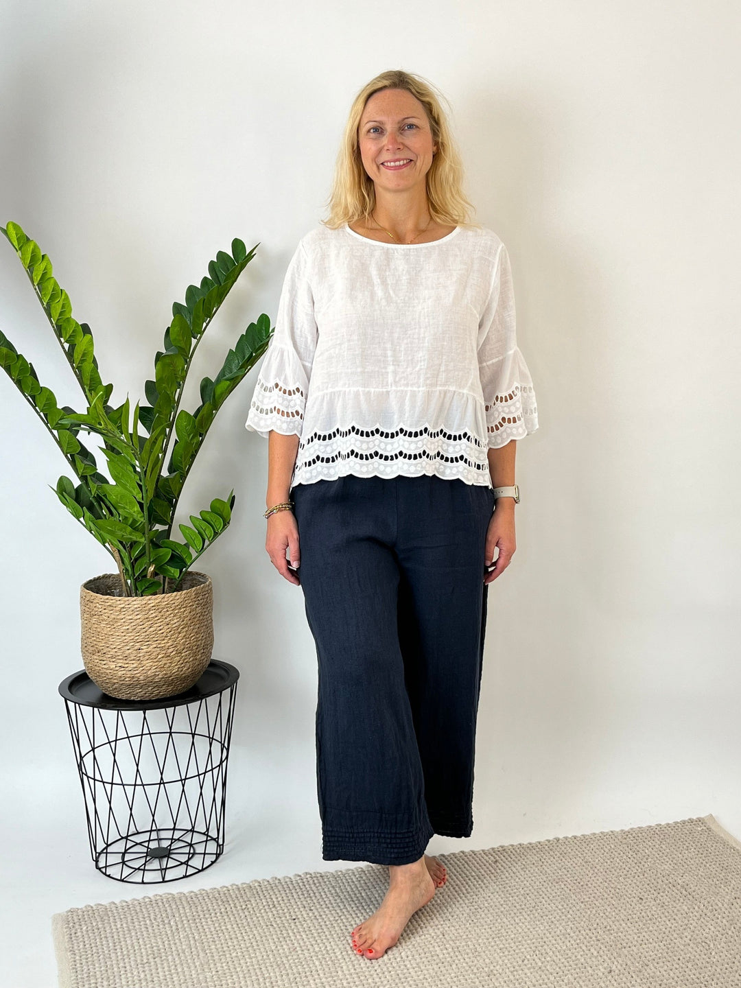 7/8-Leinenhose mit Zierfalten, marine von Bella Vita - Mode &amp; Lifestyle
