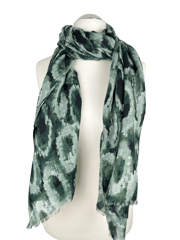 Leichter Schal grafisch, khaki von Bella Vita - Mode & Lifestyle