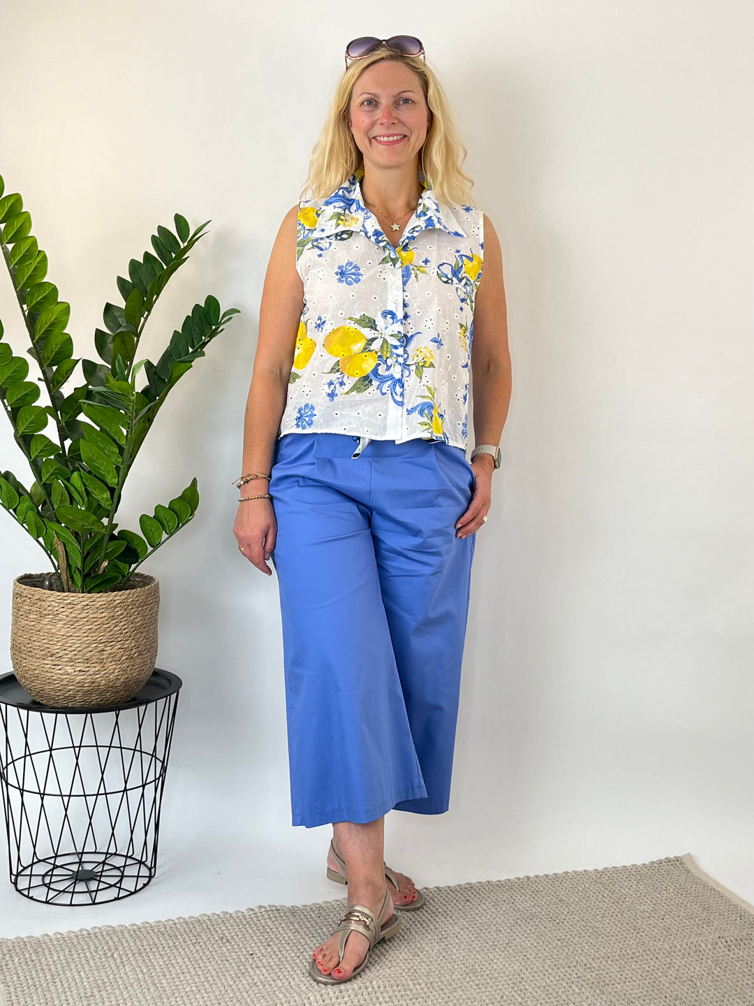 Baumwollbluse Dolce Limone, weiß-blau-gelb von Bella Vita - Mode &amp; Lifestyle