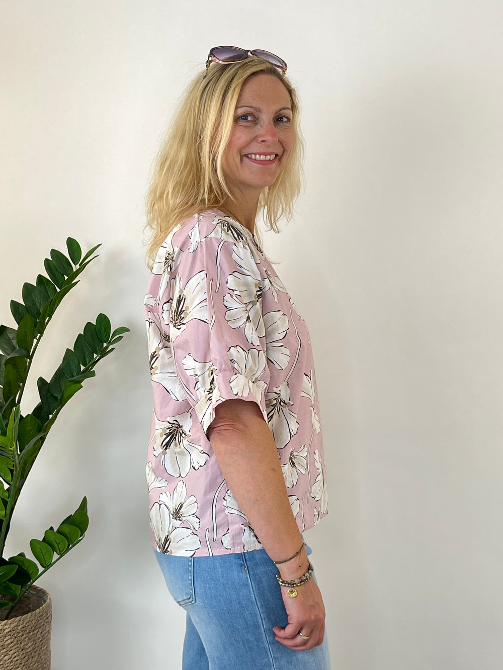 Baumwollbluse "Flower Love", rosa von Bella Vita - Mode & Lifestyle
