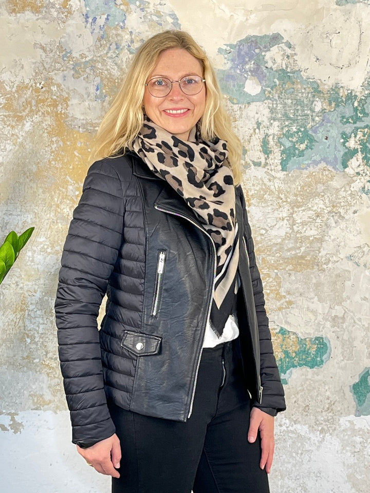 Bikerjacke im Materialmix von Bella Vita - Mode &amp; Lifestyle
