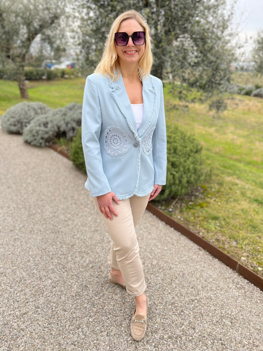 Blazer mit Häkelspitze, hellblau von Bella Vita - Mode &amp; Lifestyle