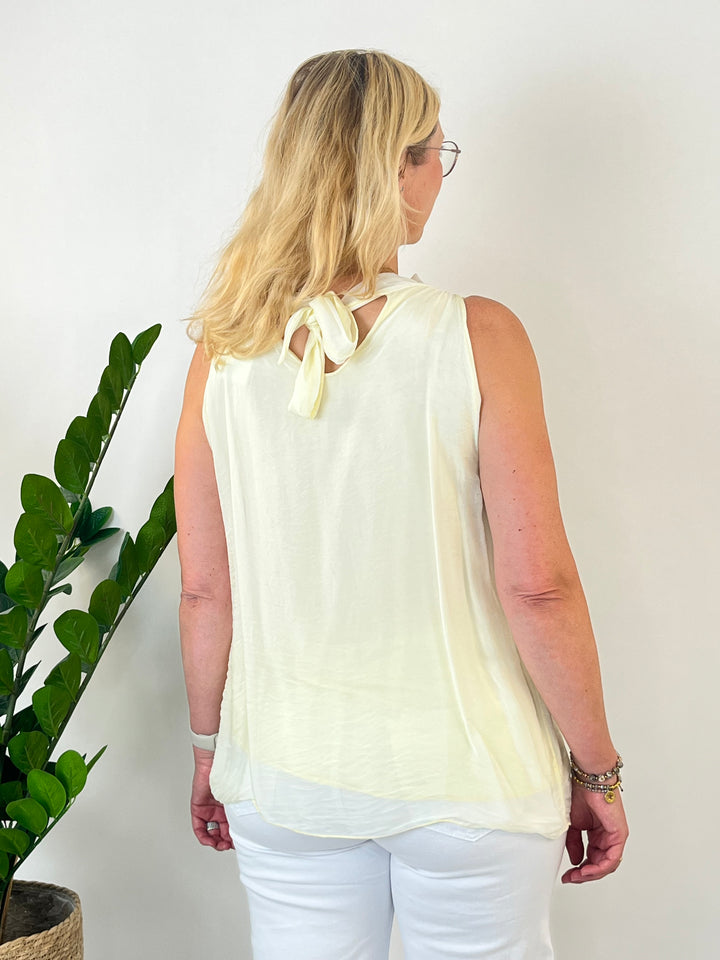 Blusentop mit Seide, vanillegelb von Bella Vita - Mode &amp; Lifestyle