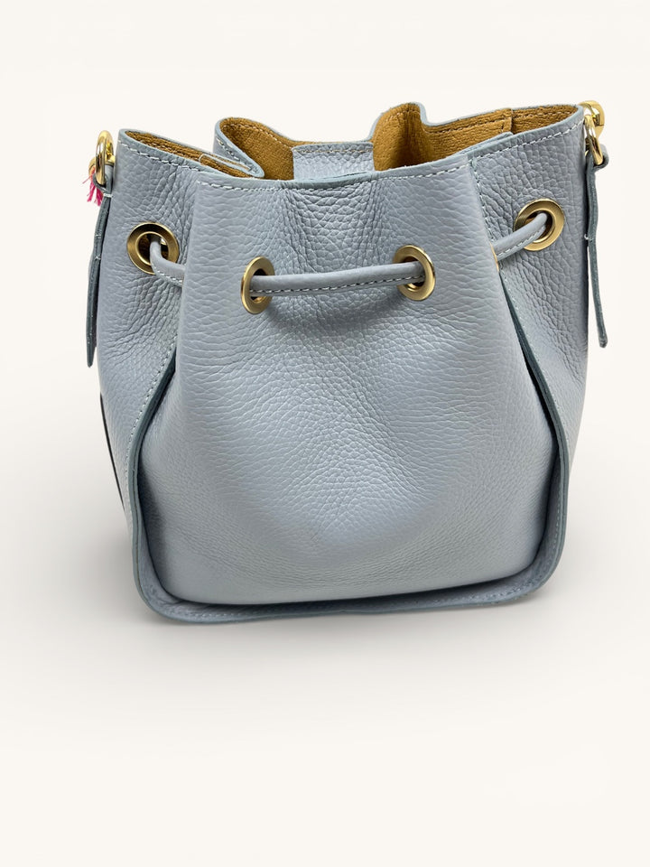 Bucket Bag aus Echtleder mit goldfarbenen Zierelementen von Bella Vita - Mode &amp; Lifestyle