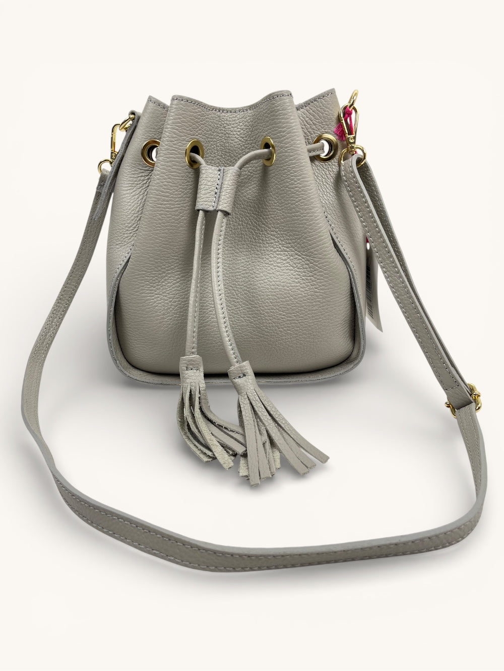 Bucket Bag aus Echtleder mit goldfarbenen Zierelementen von Bella Vita - Mode &amp; Lifestyle