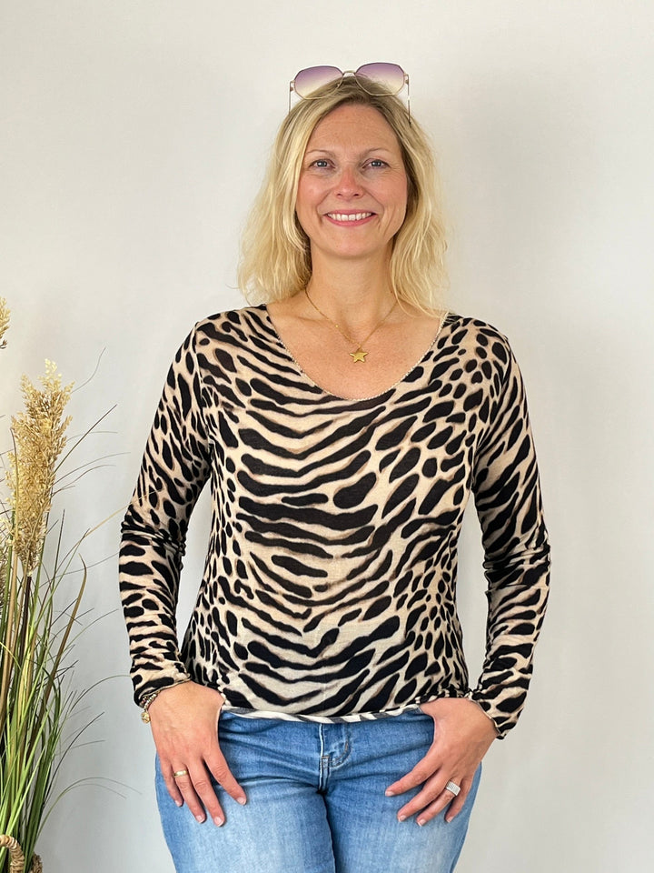 Cashmere Touch Shirt Animalmix schwarz mit V-Ausschnitt und Zähnchenkante