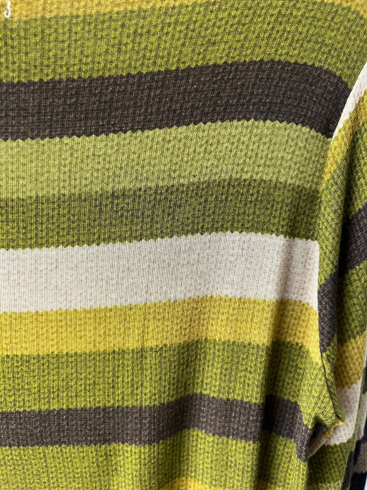 Nahaufnahme Oliv Streifen Cashmere Touch Shirt Stoff Textur