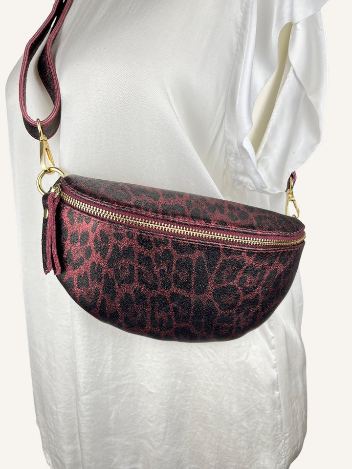 Crossbody-Tasche Leo, metallic von Bella Vita - Mode &amp; Lifestyle