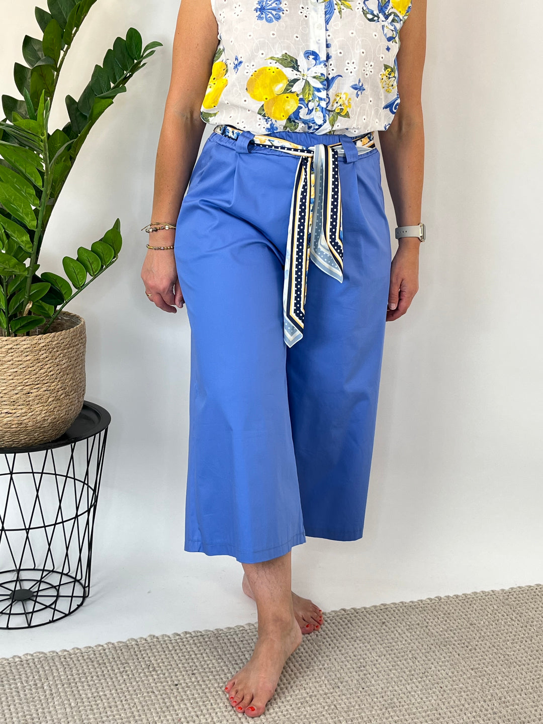Culotte mit Stoffbindegürtel, blau von Bella Vita - Mode &amp; Lifestyle