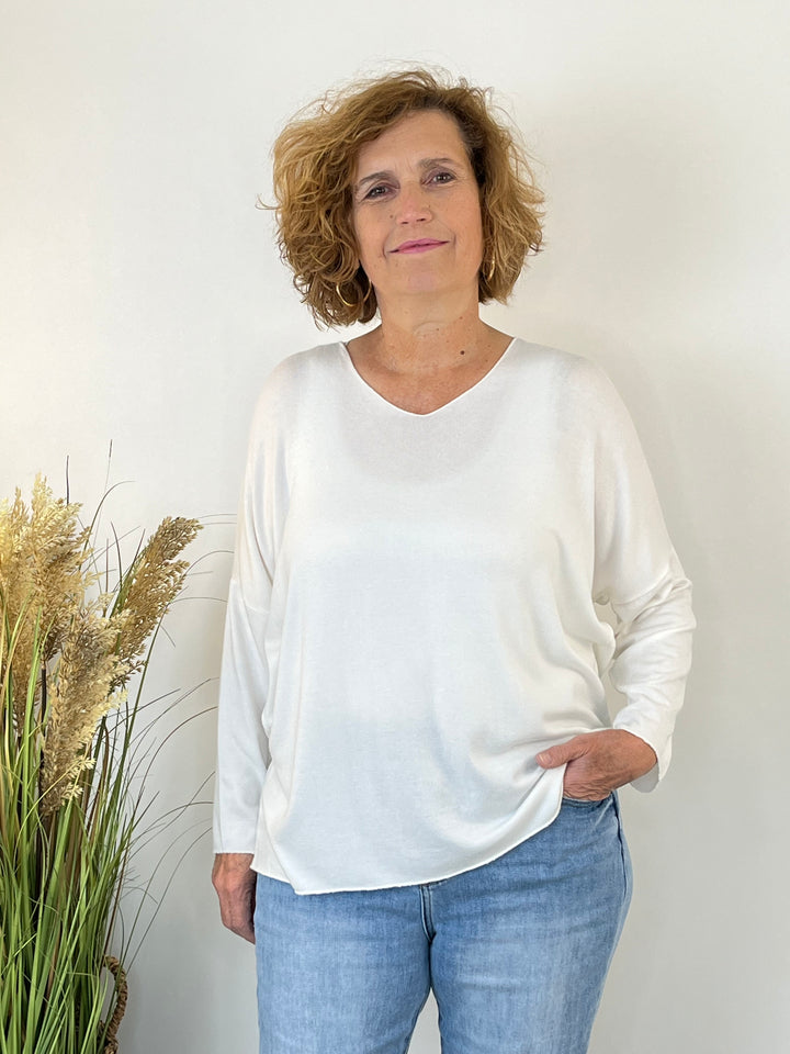 Essential Curvy-Pullover mit V-Ausschnitt
