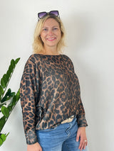 Fledermauspullover Leoprint, cognac-schwarz von Bella Vita - Mode & Lifestyle