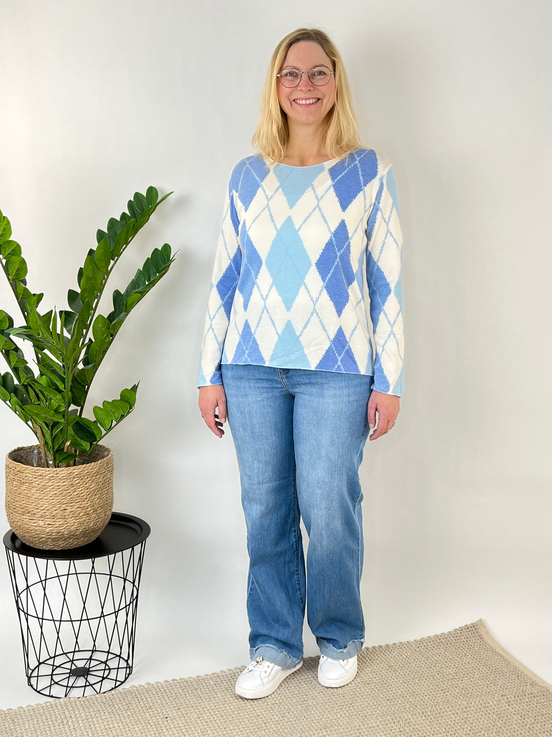 Pullover mit Rautenmuster, hellblau von Bella Vita - Mode & Lifestyle