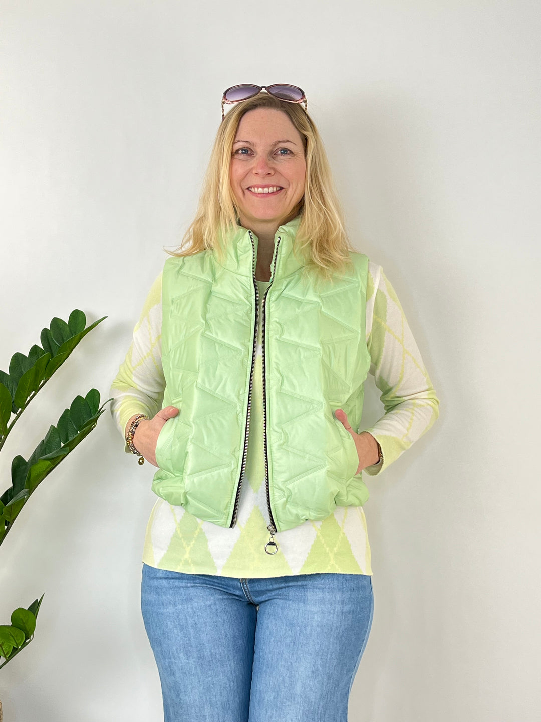 Steppweste Spring Vibes, lindgrün von Bella Vita - Mode & Lifestyle