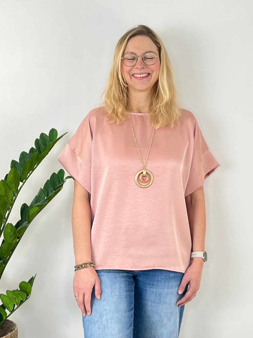 Kette mit Doppelring-Anhänger, altrosa-goldfarben von Bella Vita - Mode & Lifestyle