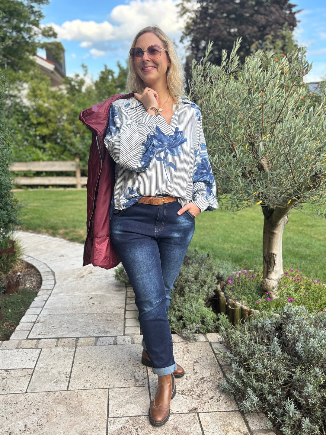 Bluse im Mustermix, marine