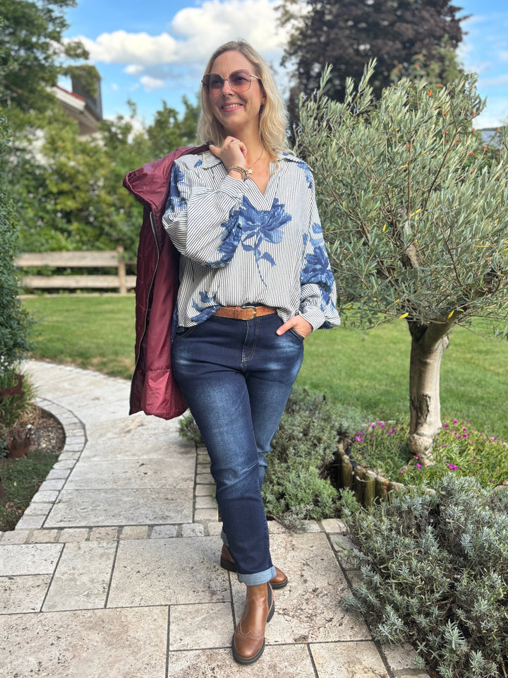 Bluse im Mustermix, marine