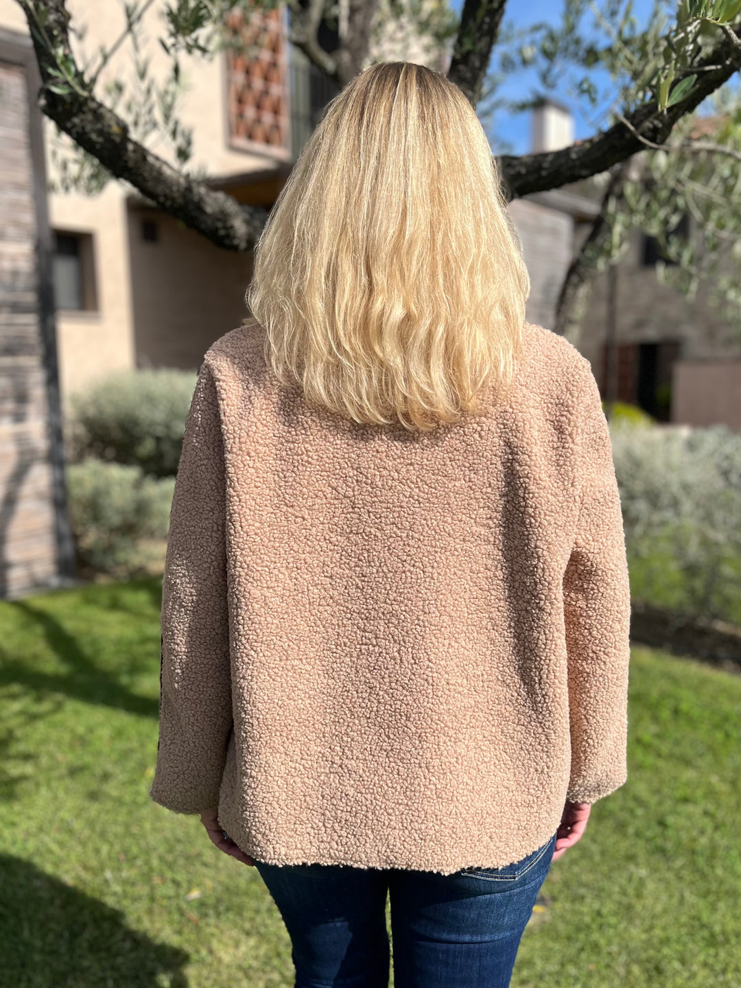Teddyjacke mit Reißverschluss, beige