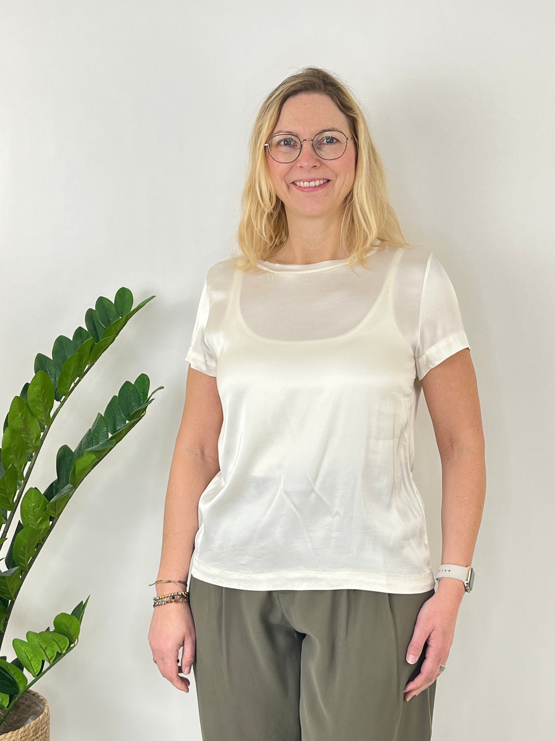 Shirt aus Glanzware, ecru von Bella Vita - Mode &amp; Lifestyle