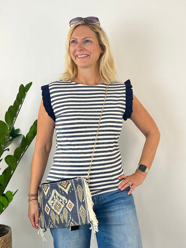 Striped top with shiny thread 