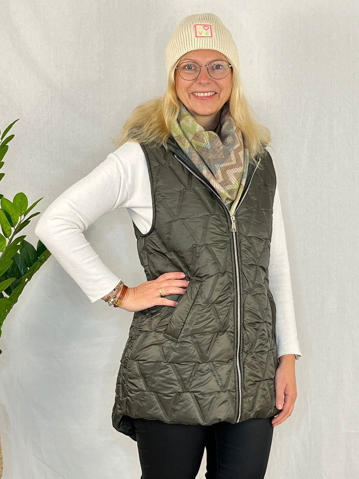 Steppweste in langer Form mit Kapuze, khaki