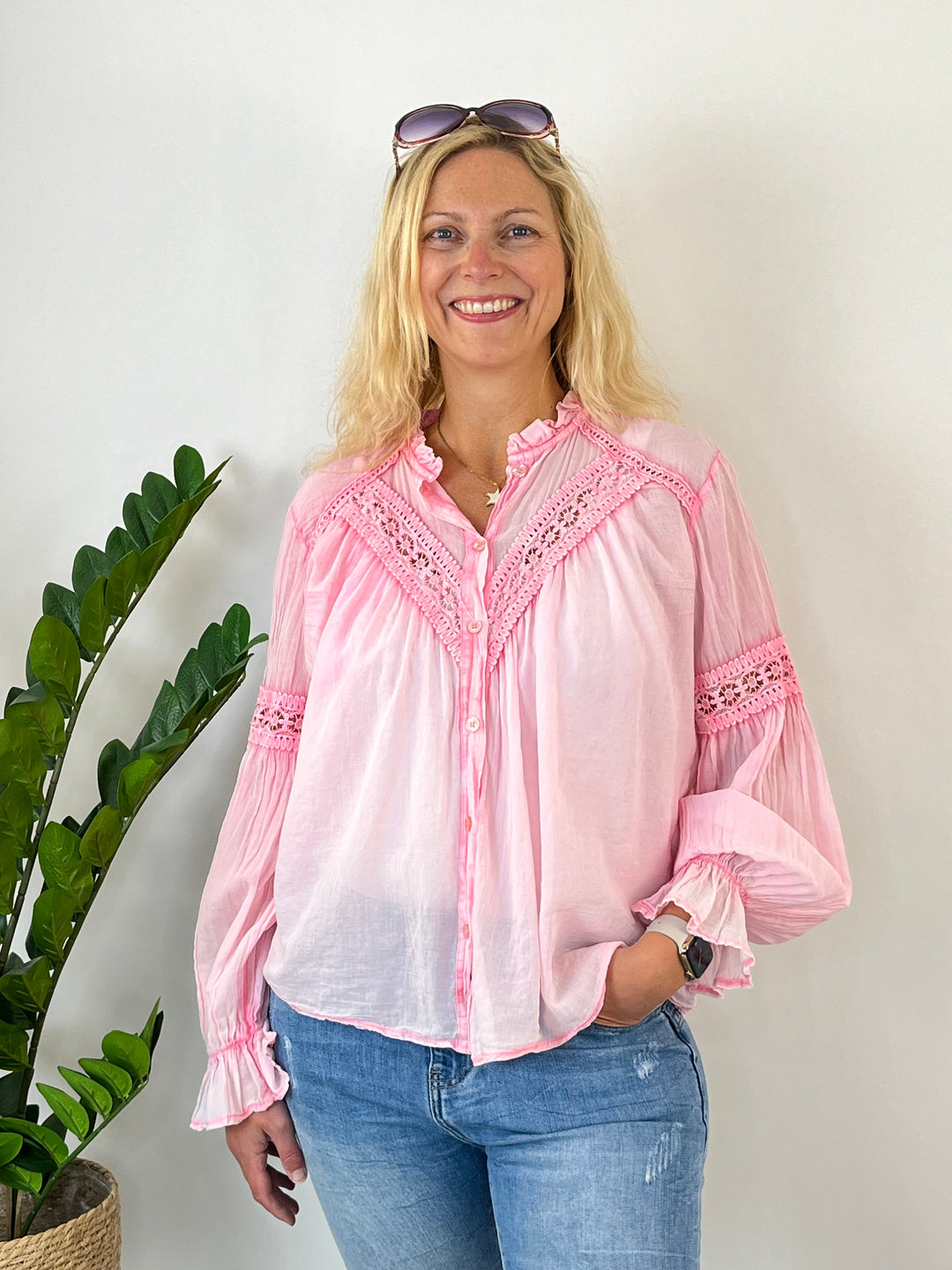 Bluse mit Spitzendetails, rosa von Bella Vita - Mode & Lifestyle