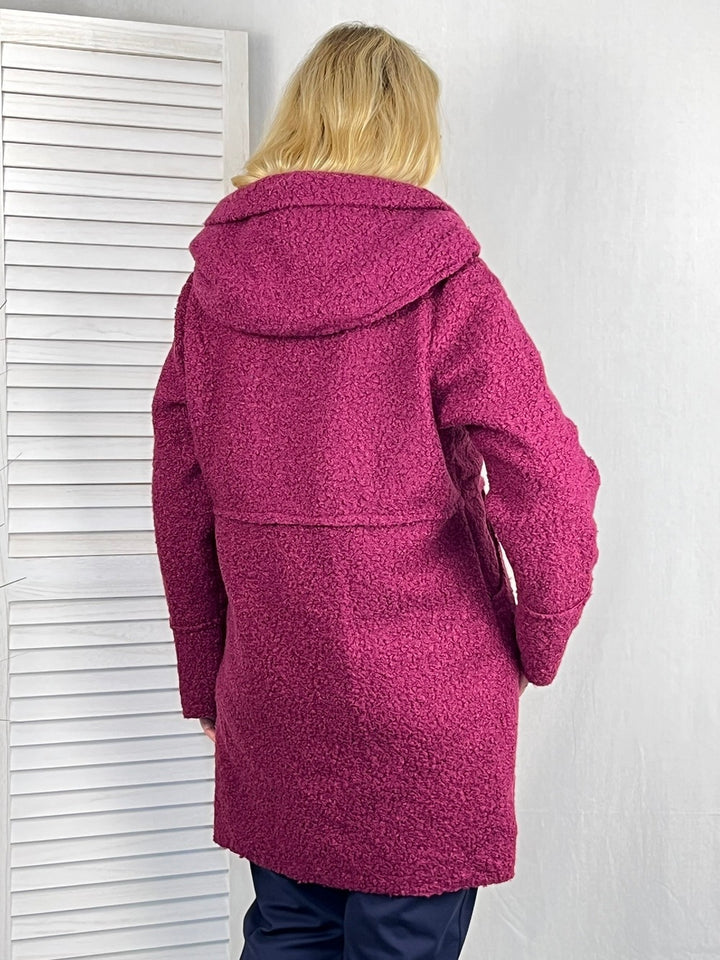 Boucléjacke mit Kapuze, beere
