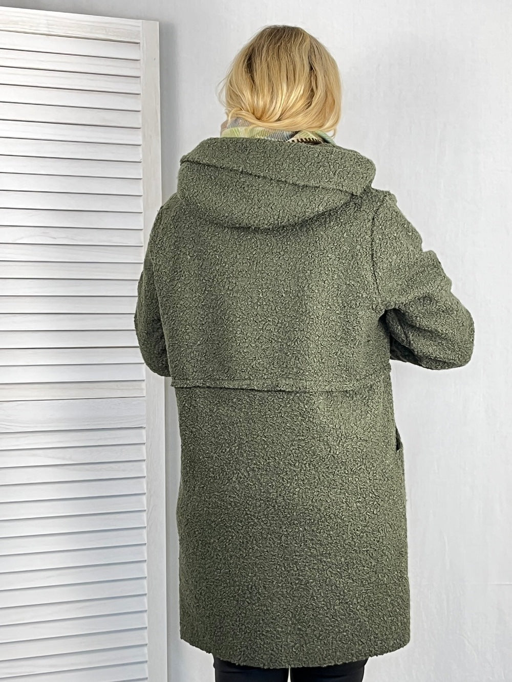 Boucléjacke mit Kapuze, khaki