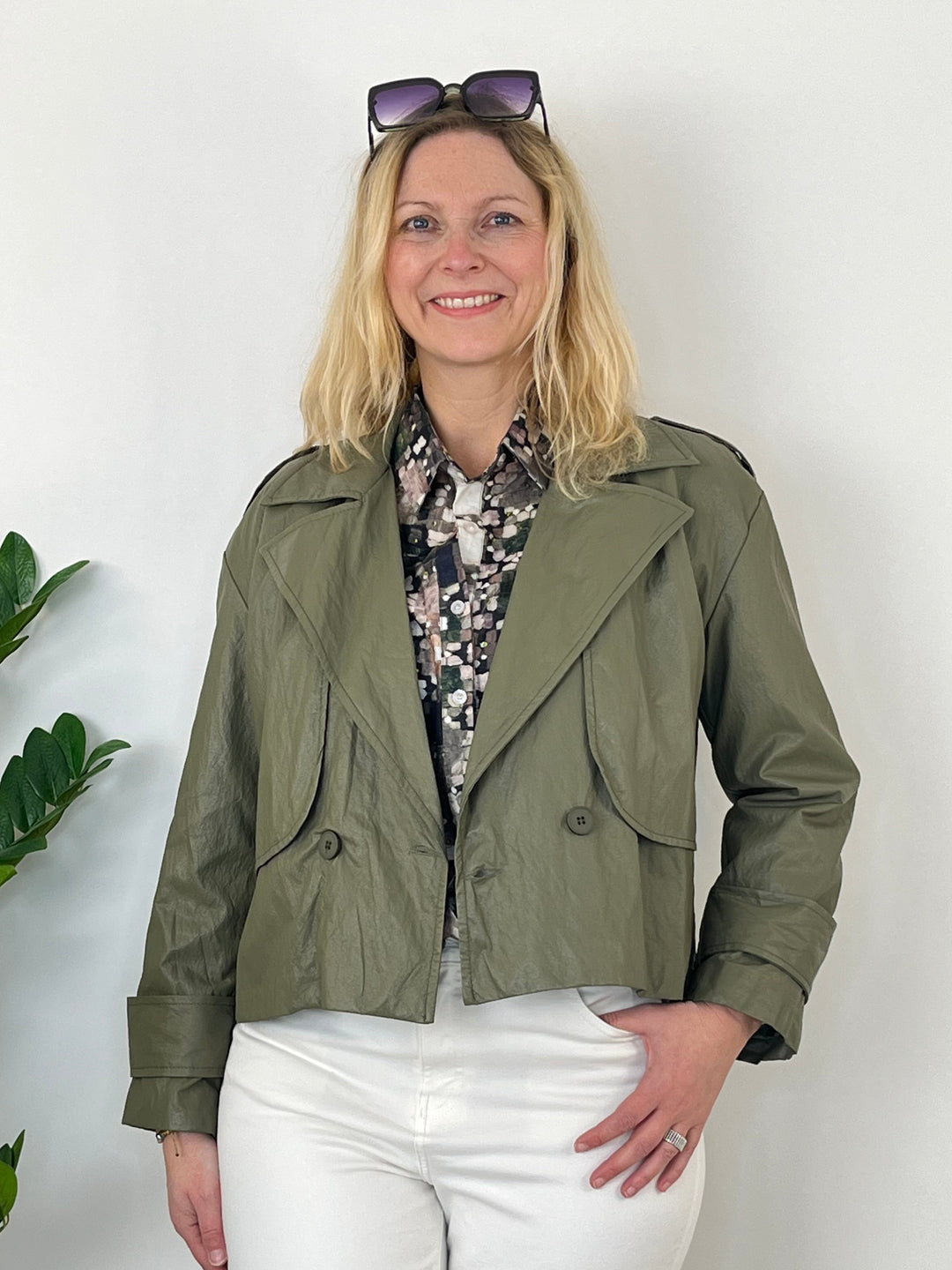 Kurzjacke in Trenchform, khaki von Bella Vita - Mode & Lifestyle