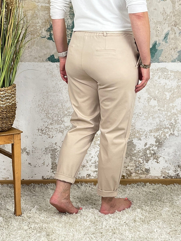 Jerseyhose mit Ziergürtel, beige
