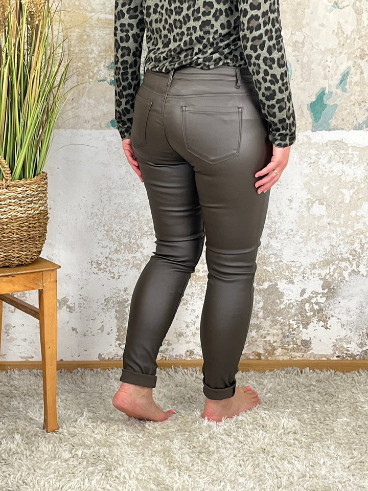 Lederimitathose, khaki