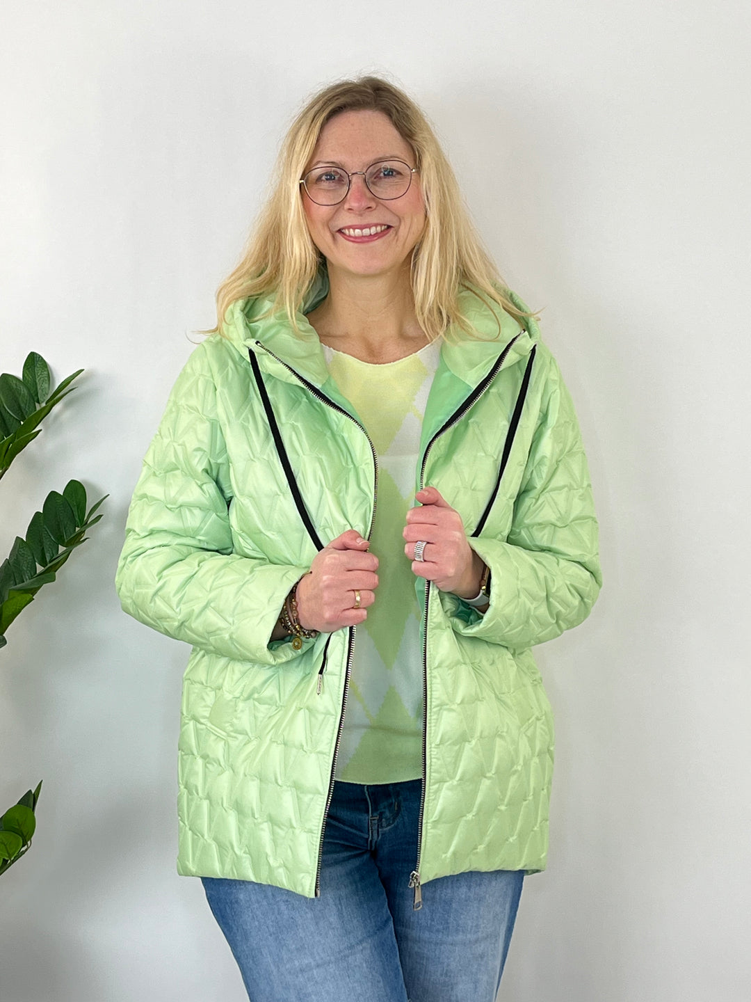 Steppjacke Spring, lindgrün von Bella Vita - Mode & Lifestyle