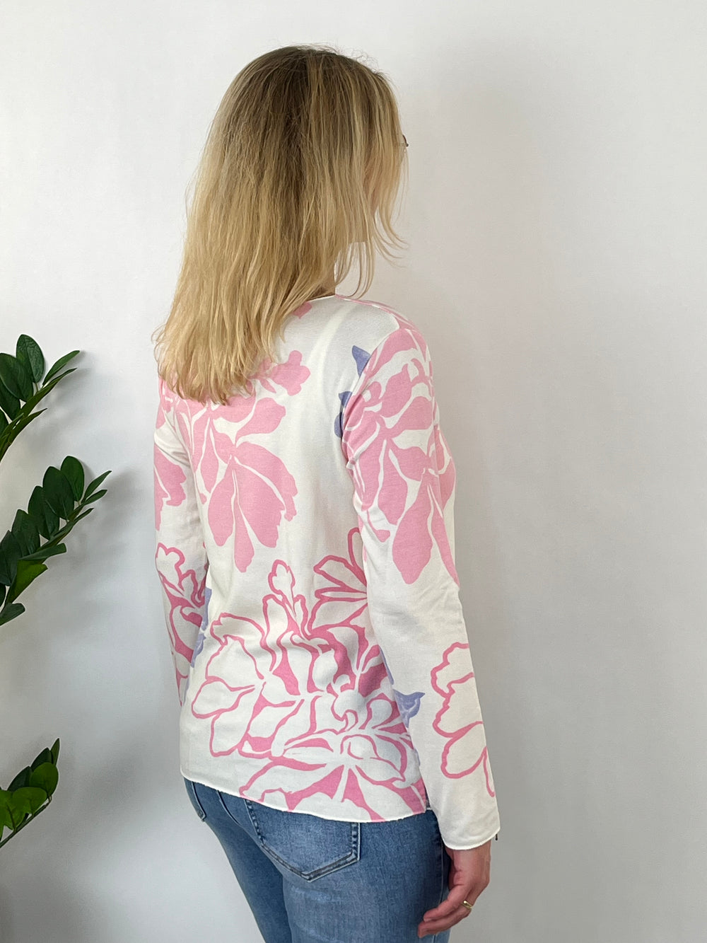 Pullover floral bedruckt, rosa-blau von Bella Vita - Mode & Lifestyle