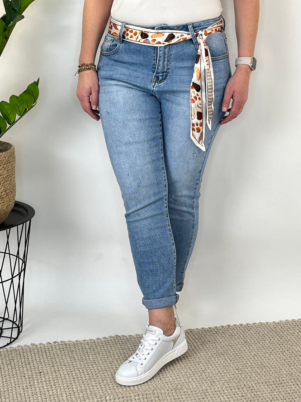 Slim-Fit-Jeans mit Stoffgürtel, blue-denim von Bella Vita - Mode & Lifestyle