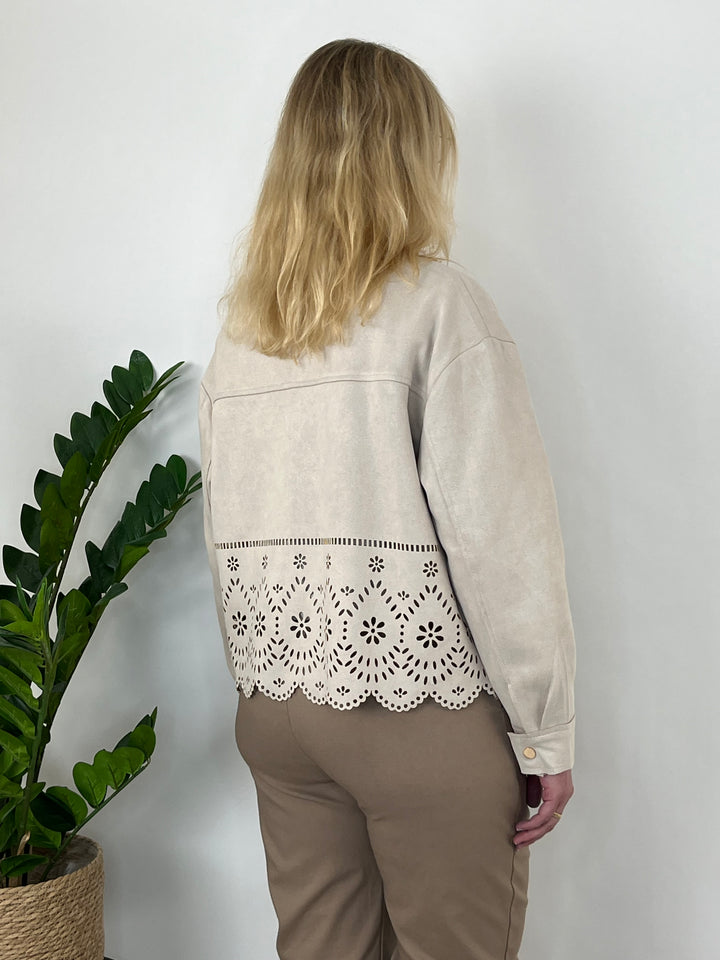 Hemdjacke mit Ornament-Lochsaum, beige von Bella Vita - Mode & Lifestyle