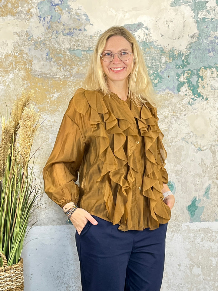 Bluse mit Rüschen, cognac