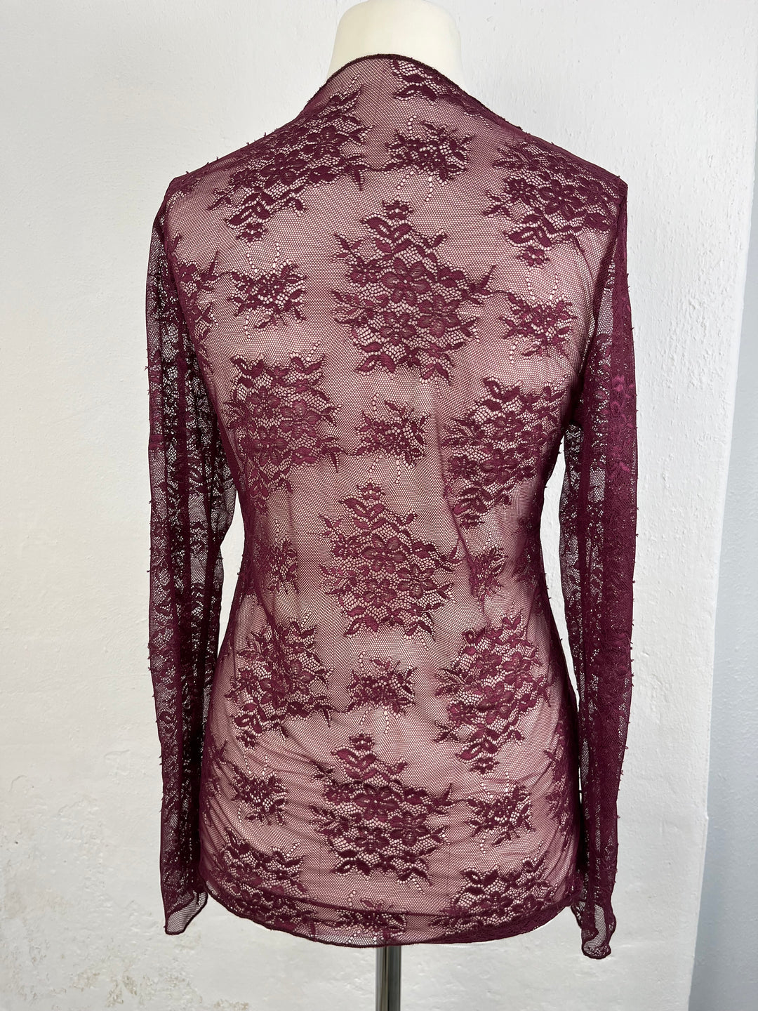 Spitzenshirt, bordeaux von Bella Vita - Mode & Lifestyle