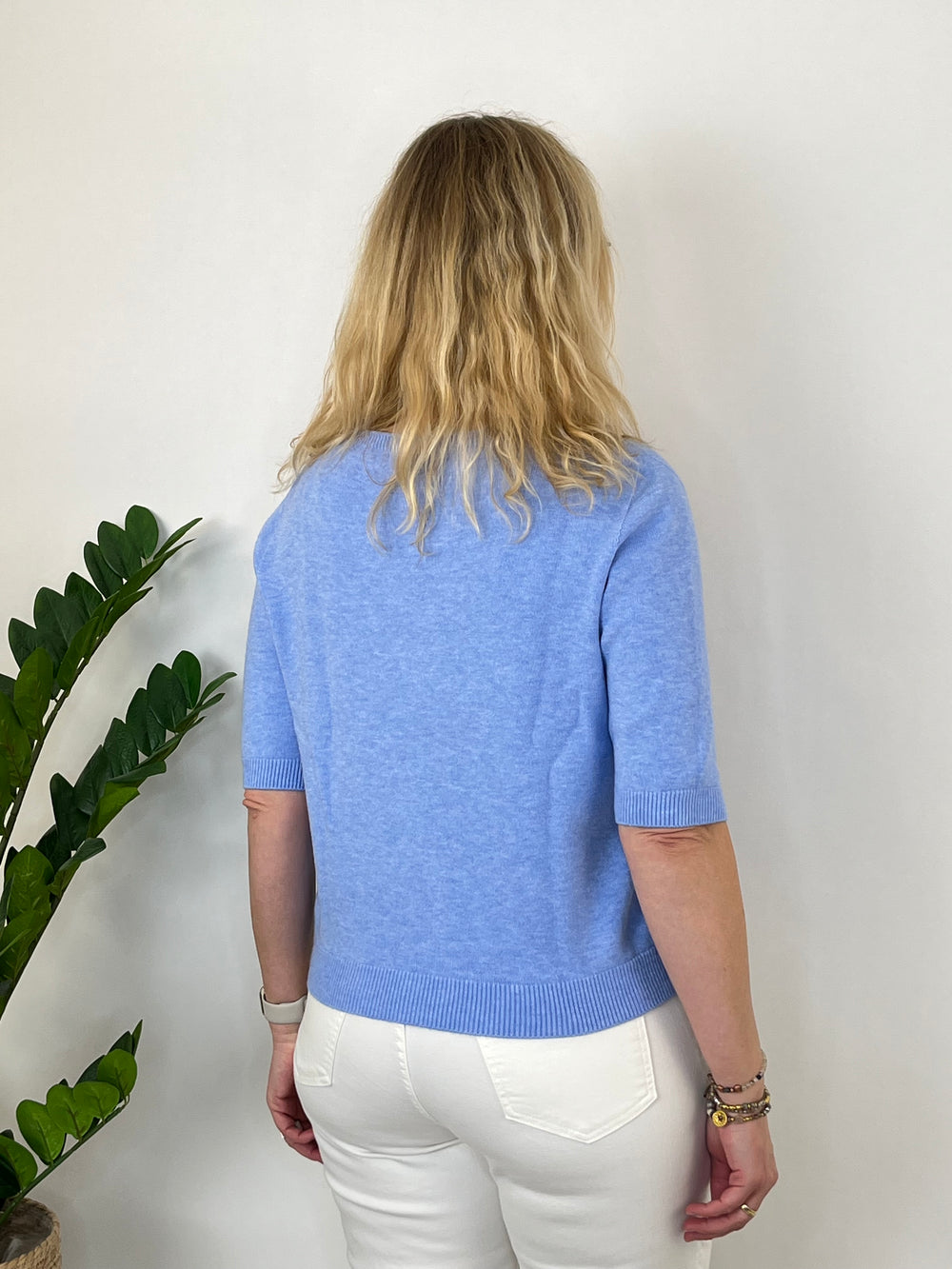 Kurzarmpullover mit V-Ausschnitt, jeansblau von Bella Vita - Mode & Lifestyle