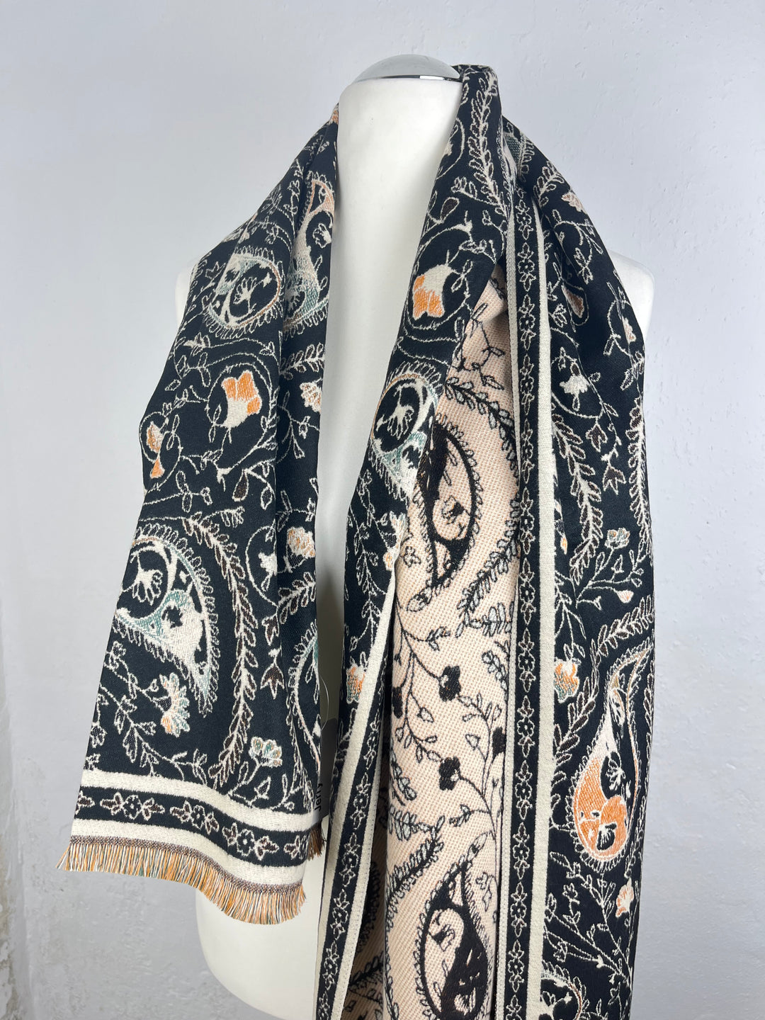 Schal mit Paisleymuster, schwarz