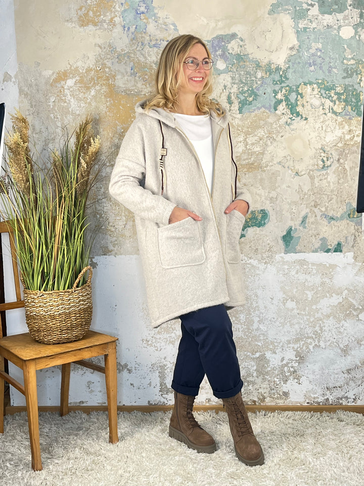 Sportive Longjacke, ecru