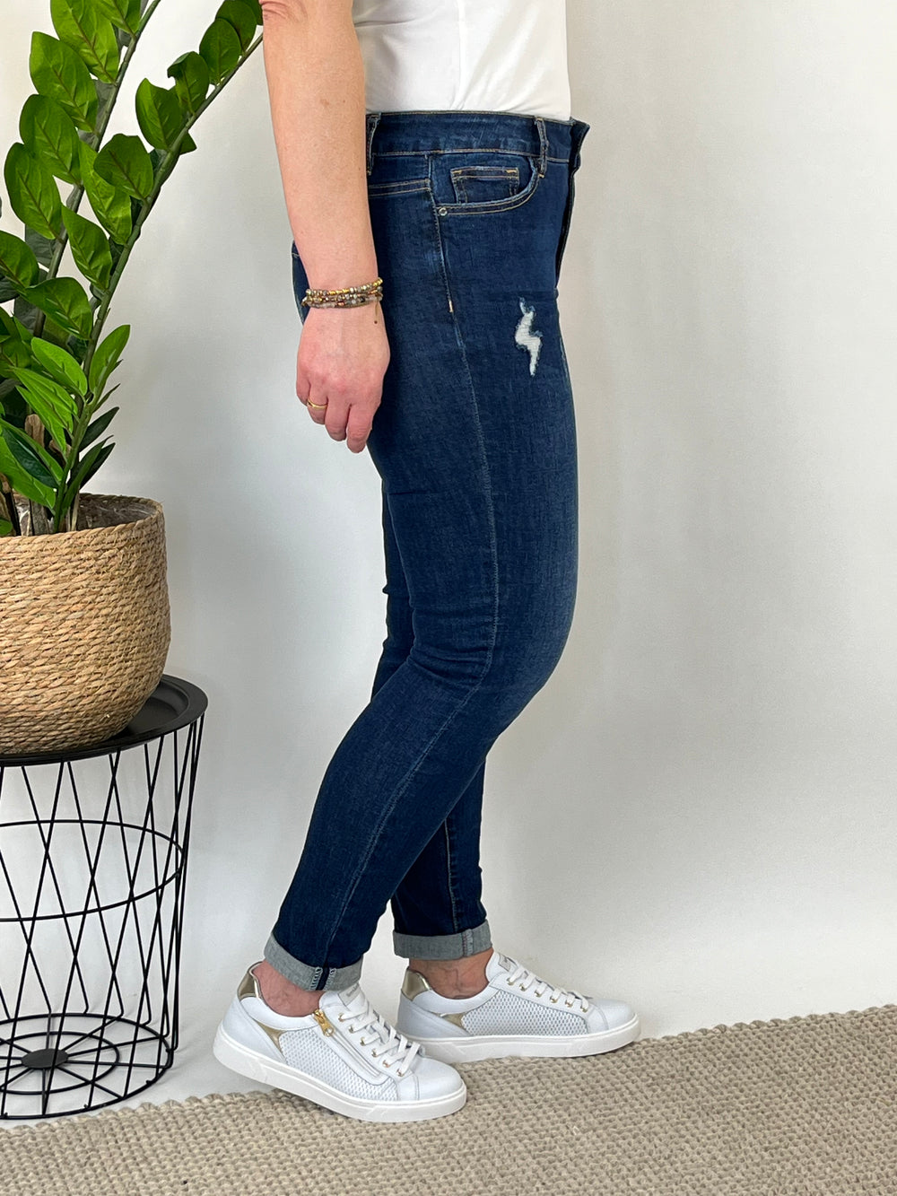 Jeans slim-fit, used-look, dark blue von Bella Vita - Mode & Lifestyle