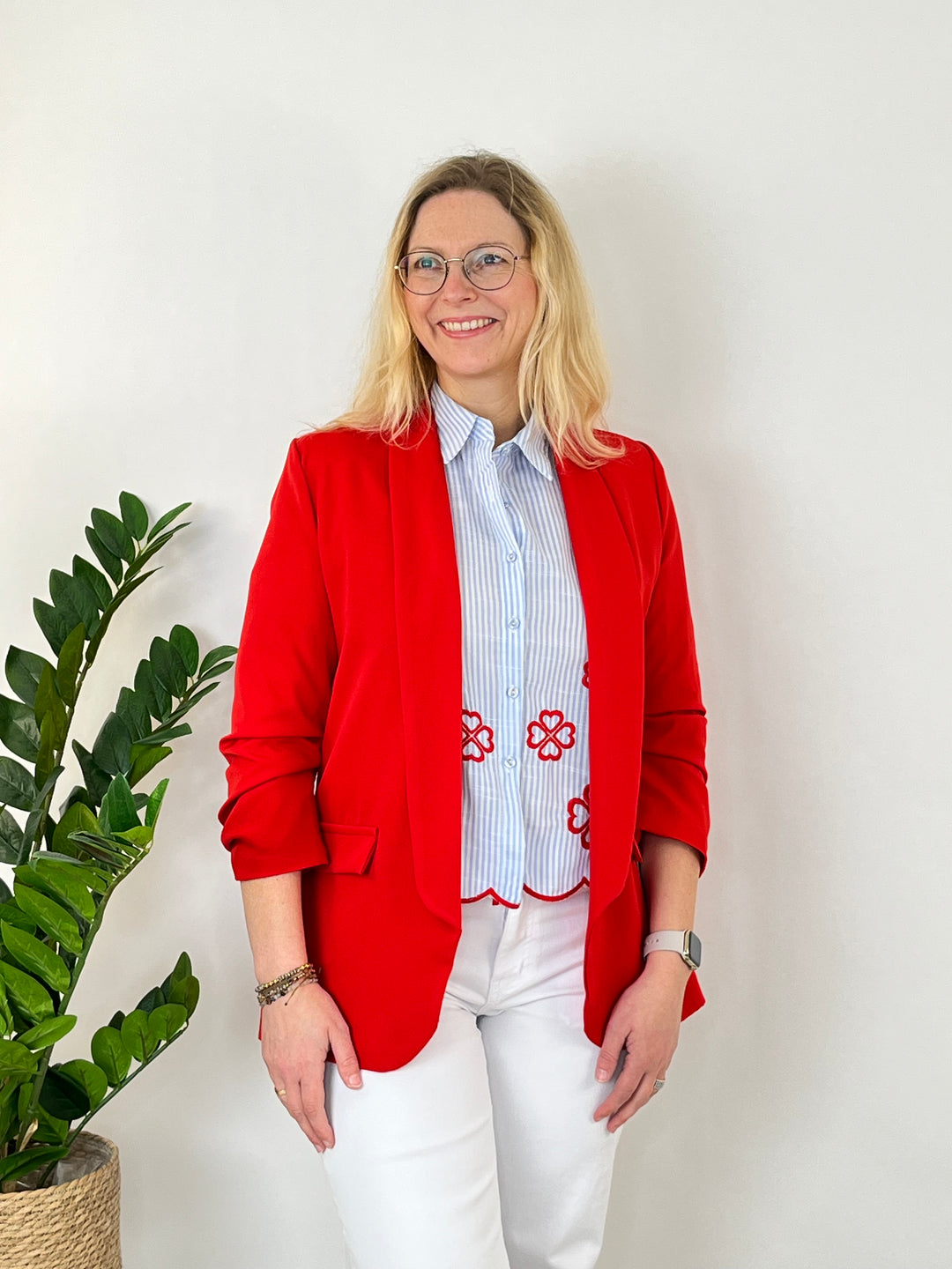 Blazer mit Raffärmeln, rot von Bella Vita - Mode & Lifestyle