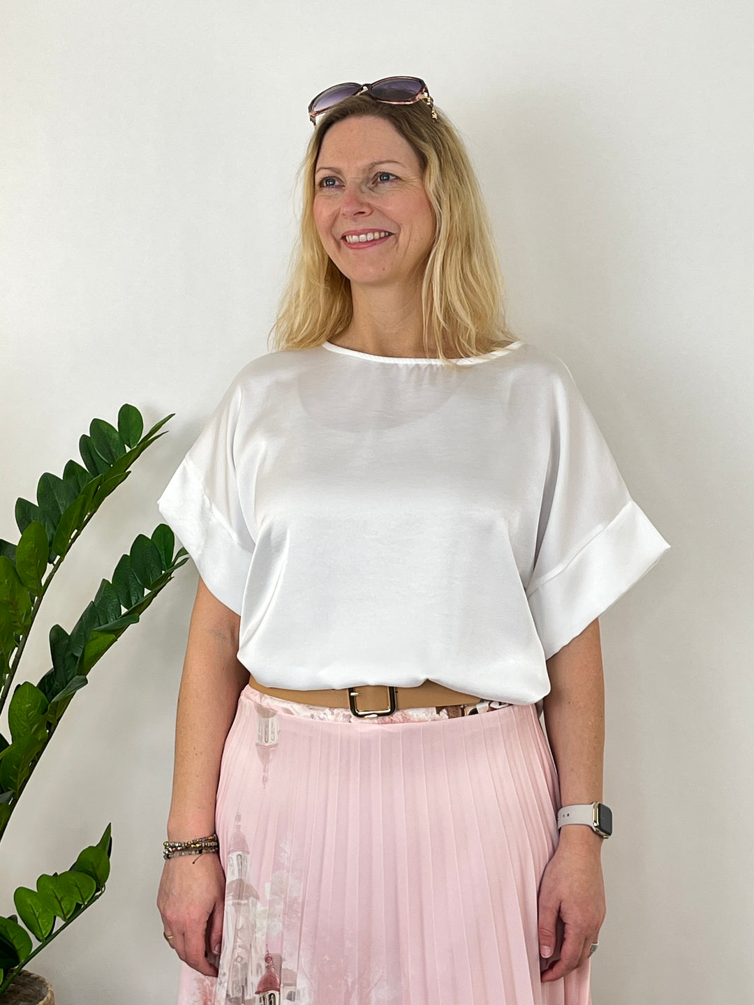 Blusenshirt aus Glanzware, ecru von Bella Vita - Mode & Lifestyle
