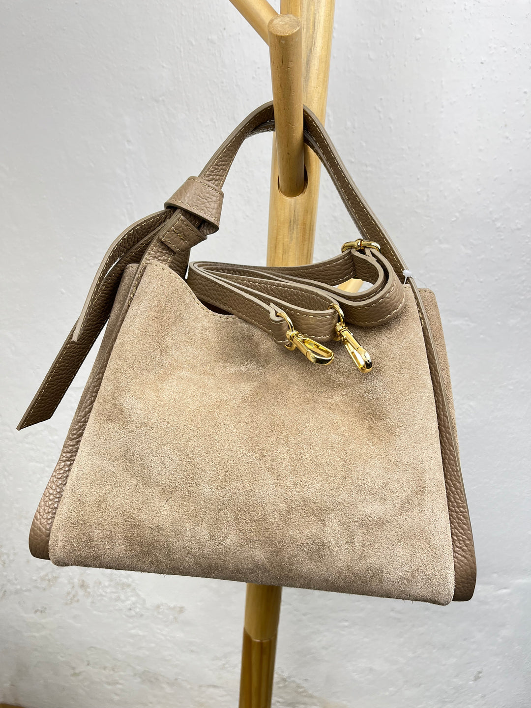 Trapeztasche Ledermix, taupe von Bella Vita - Mode & Lifestyle