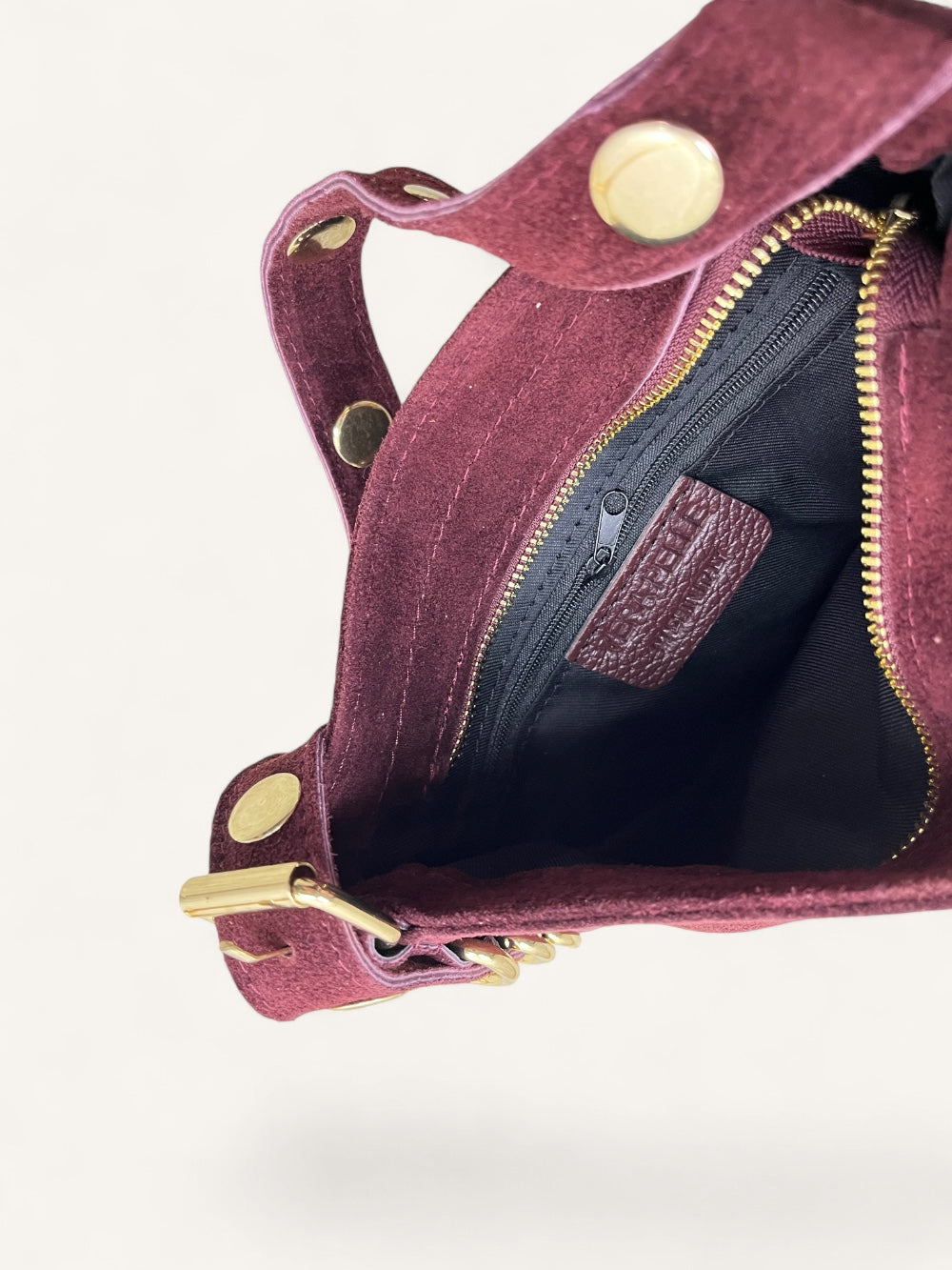 Crossbody-Tasche mit Ösen, bordeaux von Bella Vita - Mode & Lifestyle