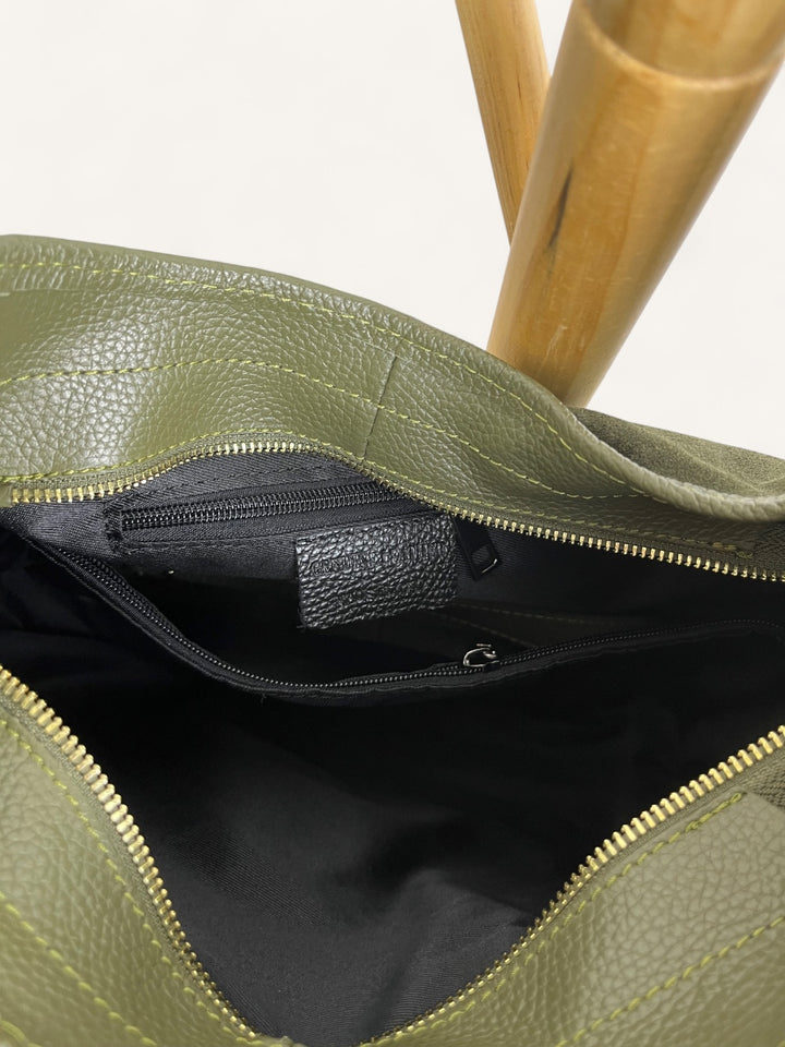 Hobo Bag aus Wildleder, khaki von Bella Vita - Mode & Lifestyle