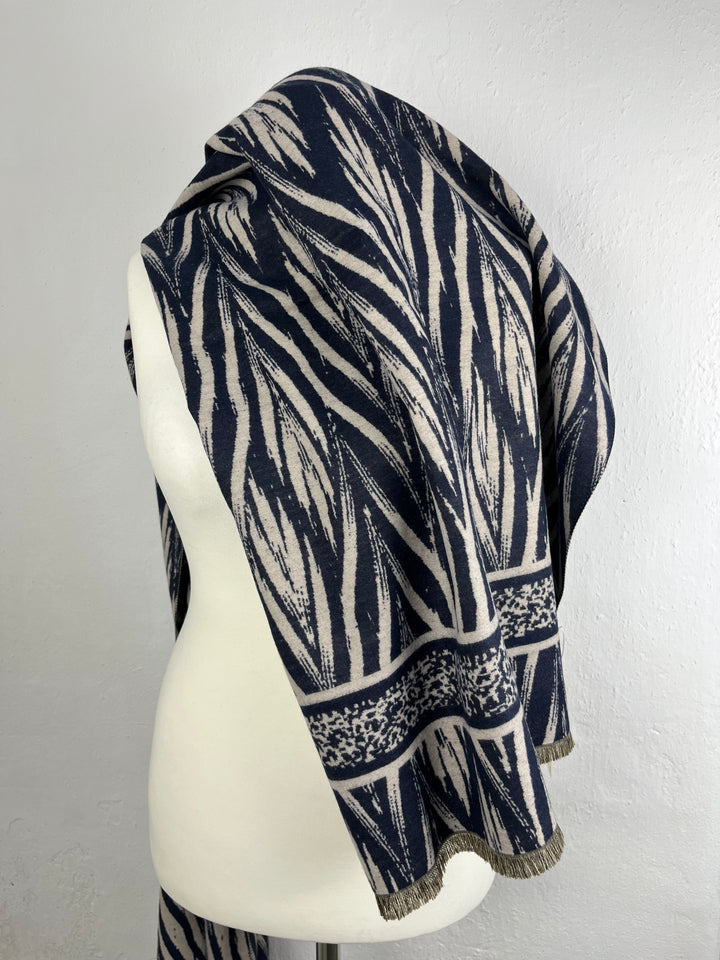 Schal grafisch-gemustert, marine von Bella Vita - Mode & Lifestyle