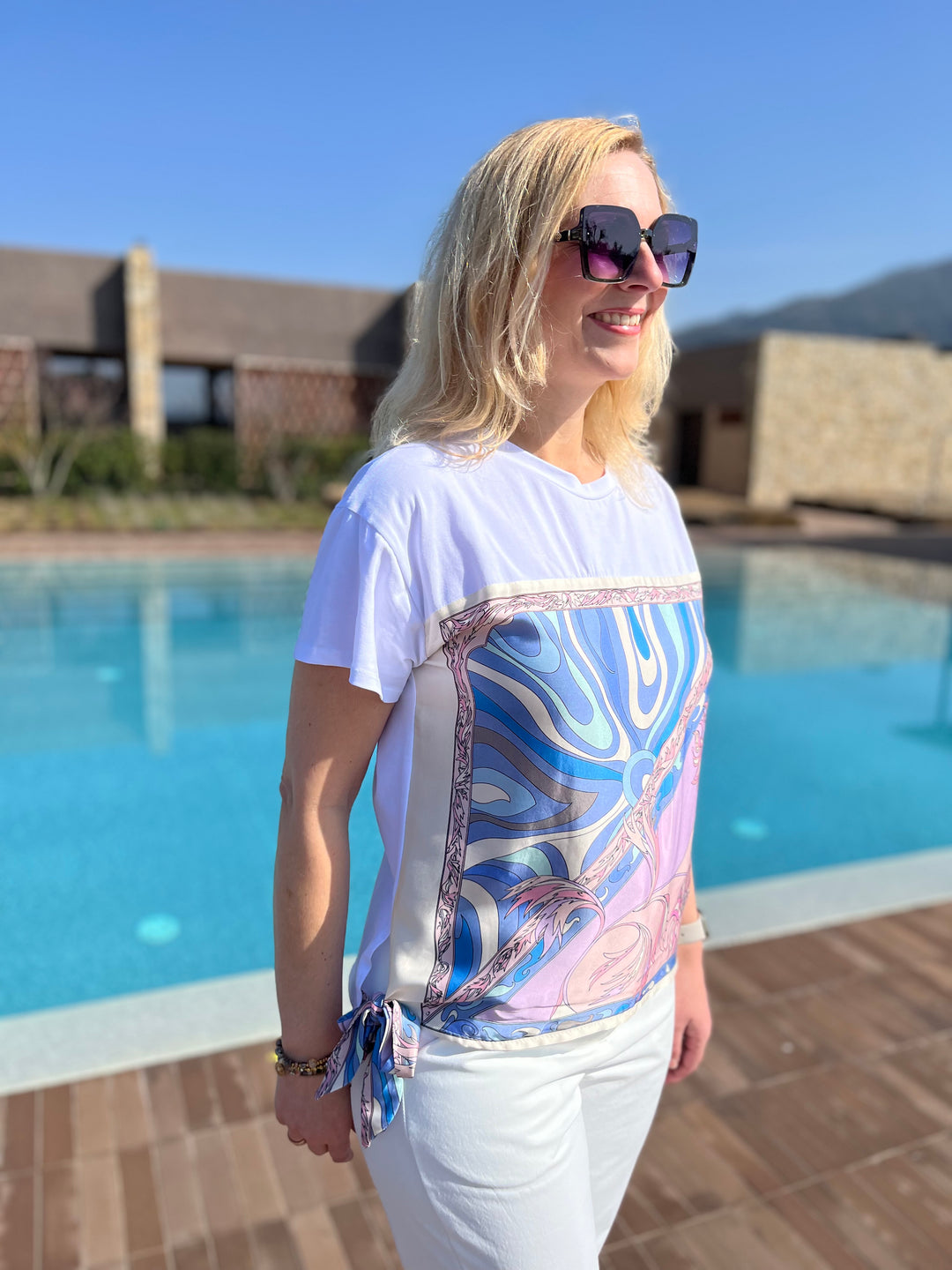 T-Shirt mit Tücherdruck Retro-Print, blau von Bella Vita - Mode & Lifestyle